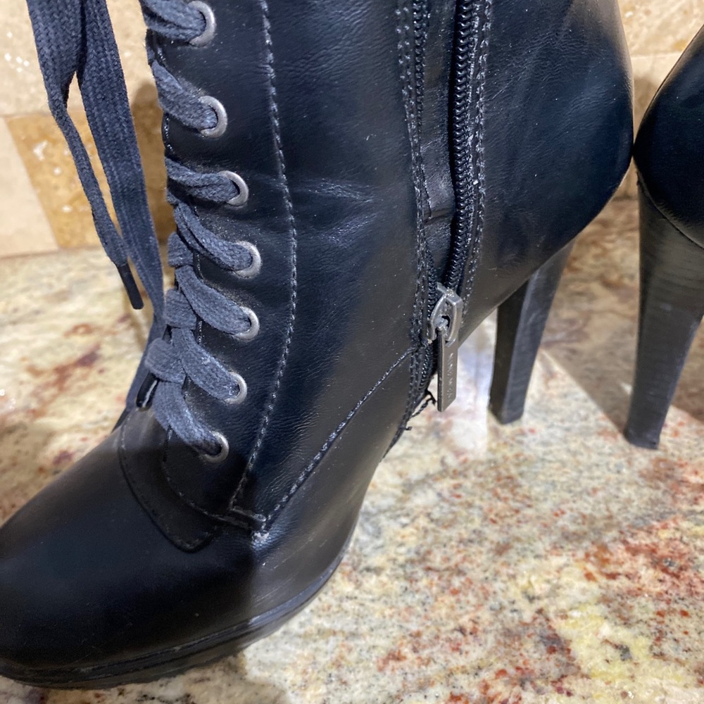 Nine West Womens Black  Leather Platform Boots 5" Heel Round Toe Size 6 - Picture 4 of 14